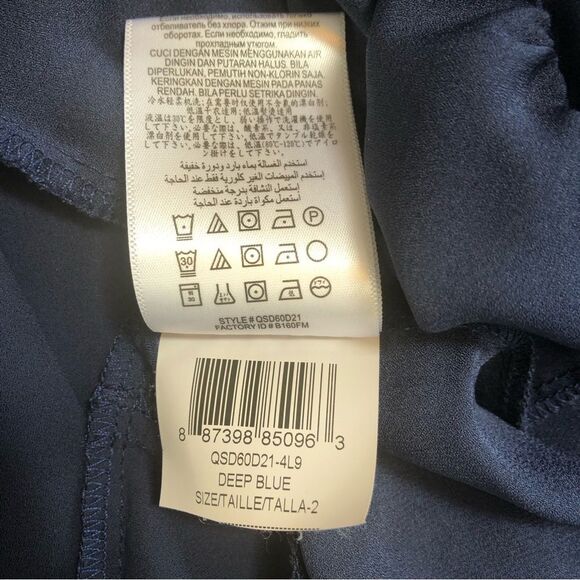 BCBG Generation navy blue layered lace back cocktail dress woman’s size 2 - Picture 11 of 11